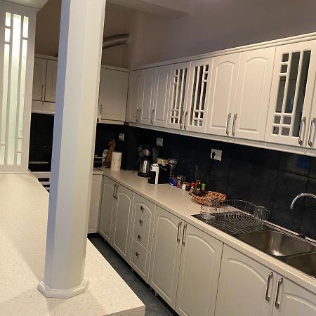 Ballo Apartments Gjirokastër Екстериор снимка
